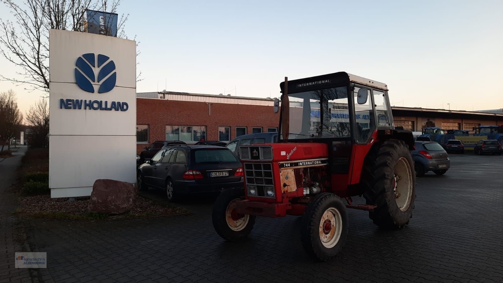 Traktor типа Case IH 744, Gebrauchtmaschine в Altenberge (Фотография 2)