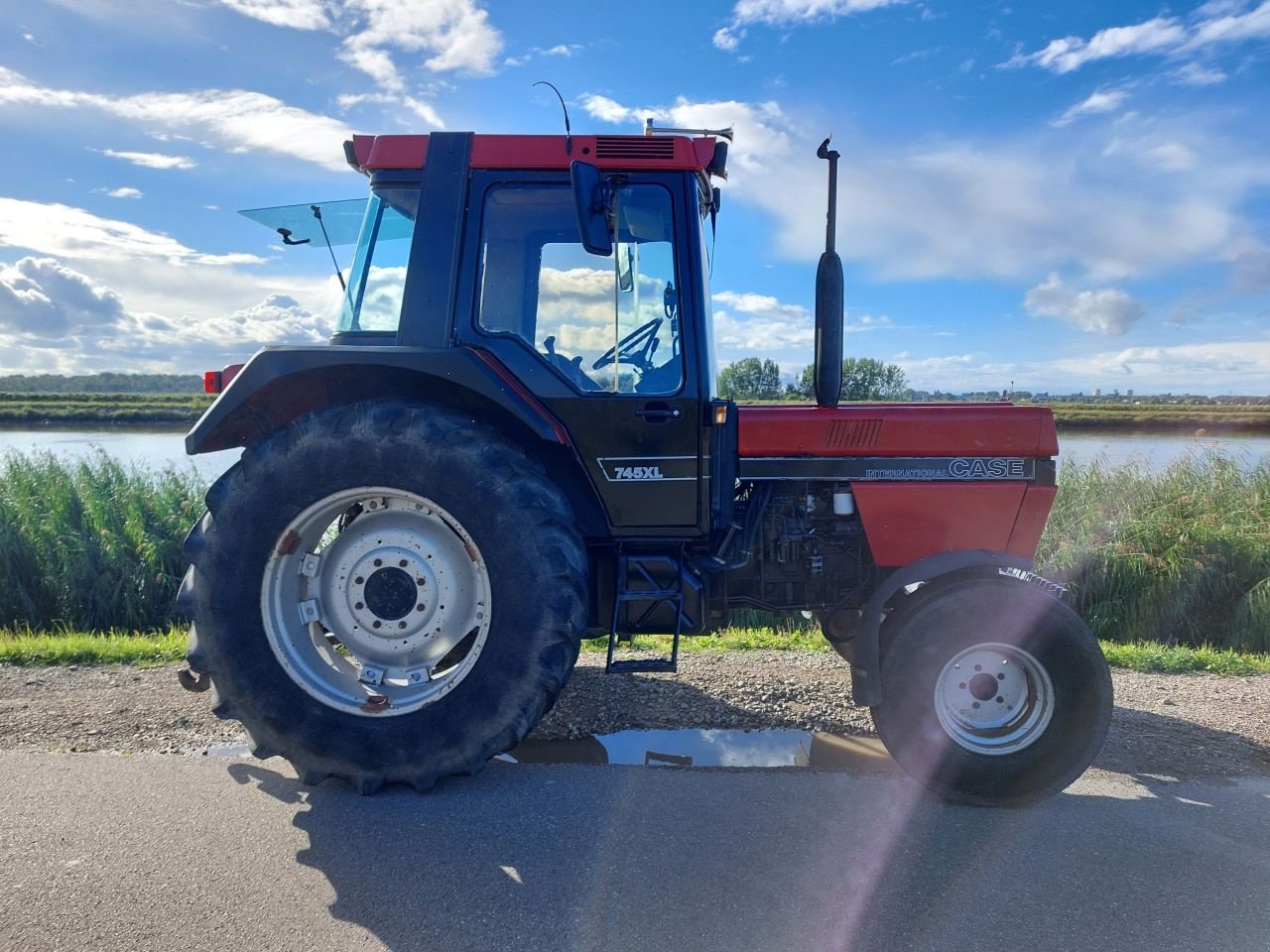 Traktor du type Case IH 745 XL, Gebrauchtmaschine en Ouderkerk aan den IJssel (Photo 2)