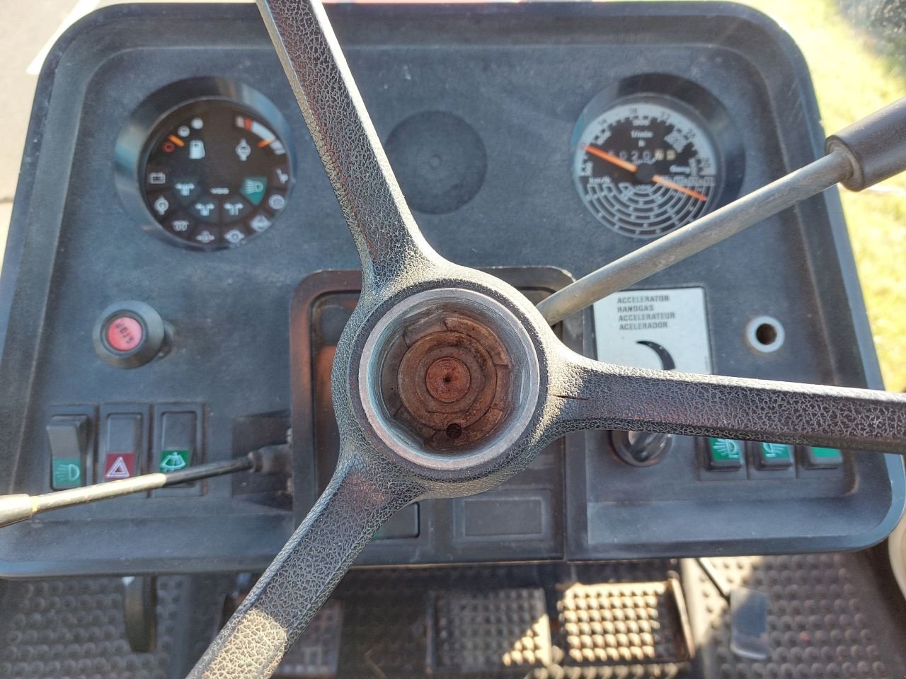 Traktor du type Case IH 745 XL, Gebrauchtmaschine en Ouderkerk aan den IJssel (Photo 8)