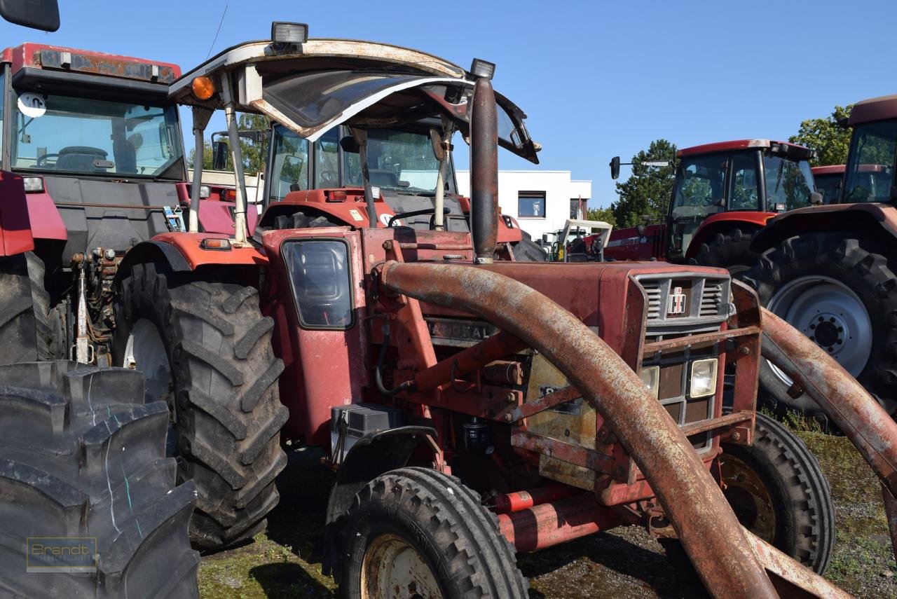 Traktor des Typs Case IH 824 S, Gebrauchtmaschine in Oyten (Bild 3)