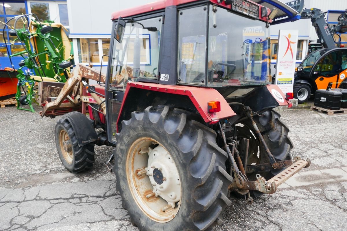 Traktor of the type Case IH 833 A, Gebrauchtmaschine in Villach (Picture 5)