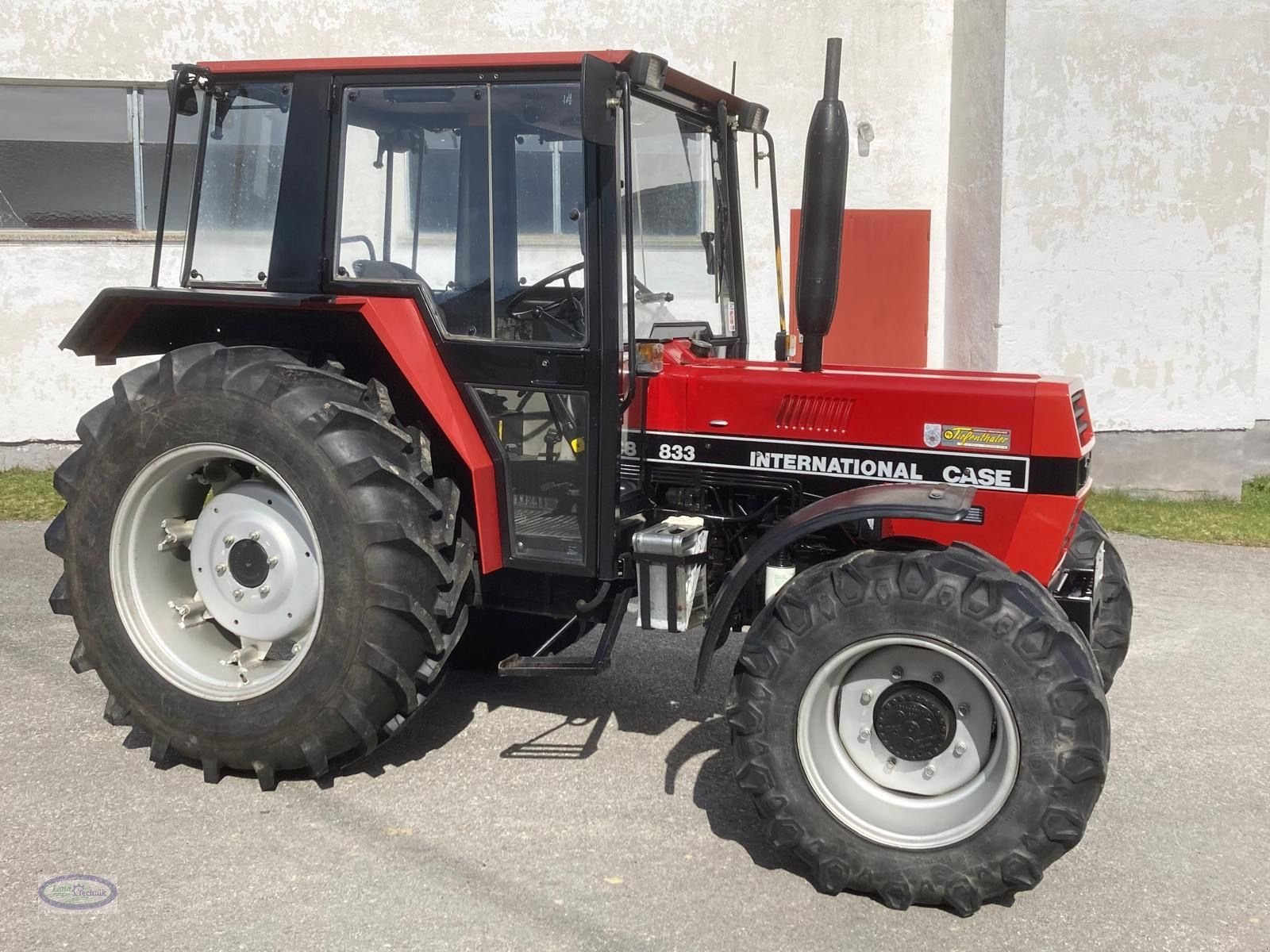 Traktor des Typs Case IH 833 A, Gebrauchtmaschine in Münzkirchen (Bild 4)