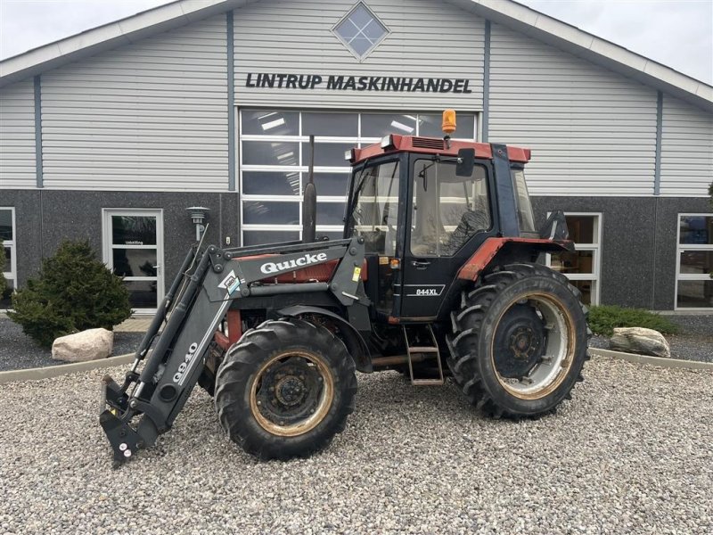 Traktor del tipo Case IH 844 XL med Quicke Q940 fuldhydraulisk frontlæsser med Euro hurtig skifte på, Gebrauchtmaschine en Lintrup (Imagen 1)