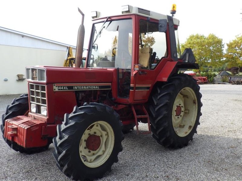 Traktor типа Case IH 844XL Timer 3567, Gebrauchtmaschine в Ringsted