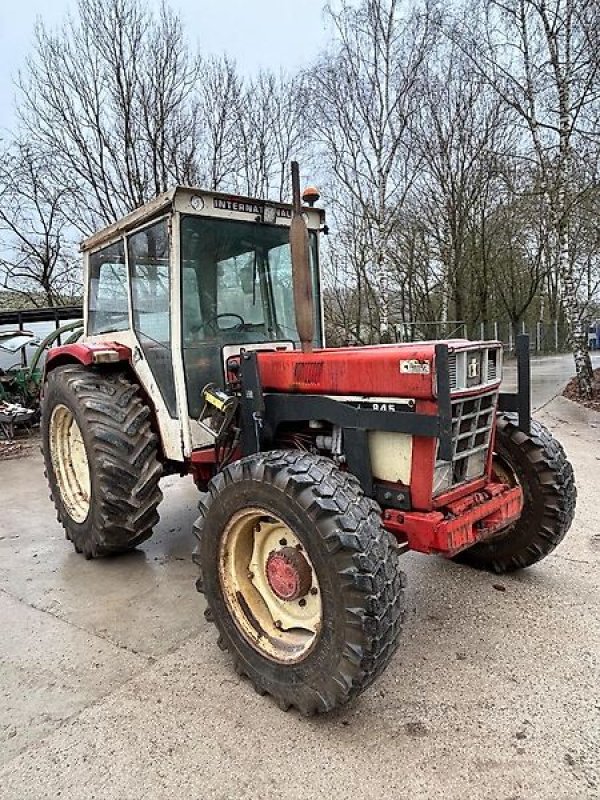 Traktor типа Case IH 845 Allrad, Gebrauchtmaschine в Tiefensall (Фотография 1)