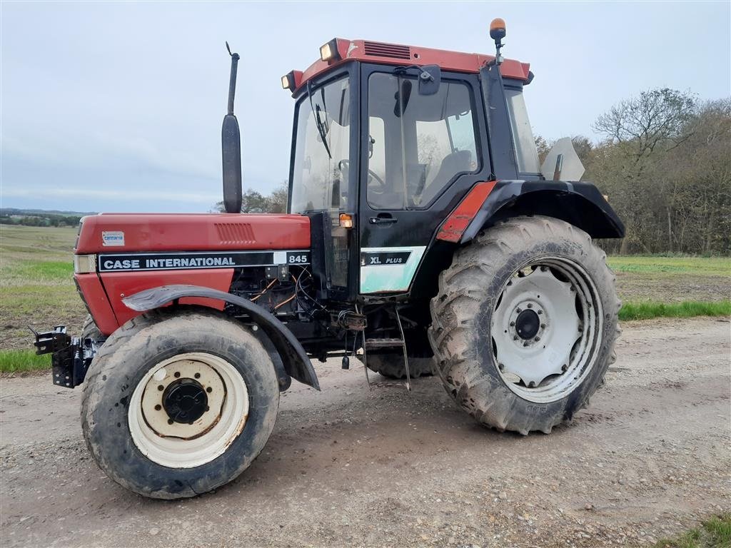 Traktor Türe ait Case IH 845 XLA   40 kmt. gearkasse Air condition og 40 kmt. gearkasse, Gebrauchtmaschine içinde Skive (resim 1)