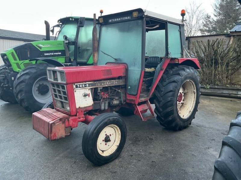 Traktor Türe ait Case IH 845S, Gebrauchtmaschine içinde les hayons (resim 1)