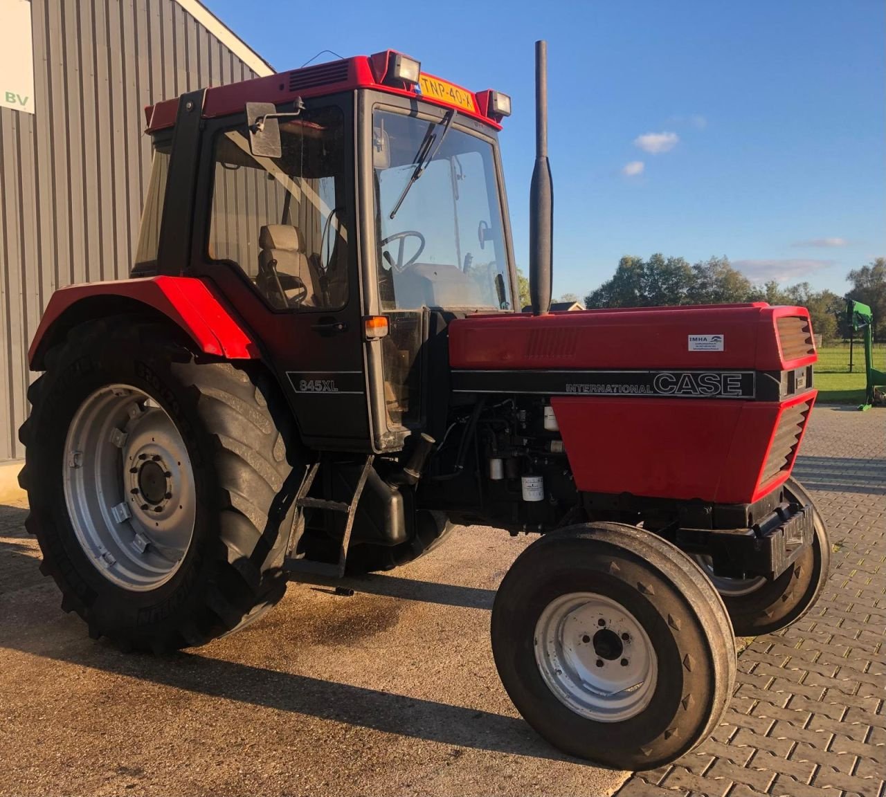 Traktor des Typs Case IH 845xl, Gebrauchtmaschine in Daarle (Bild 2)