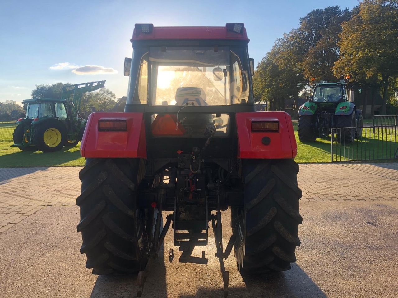 Traktor des Typs Case IH 845xl, Gebrauchtmaschine in Daarle (Bild 3)