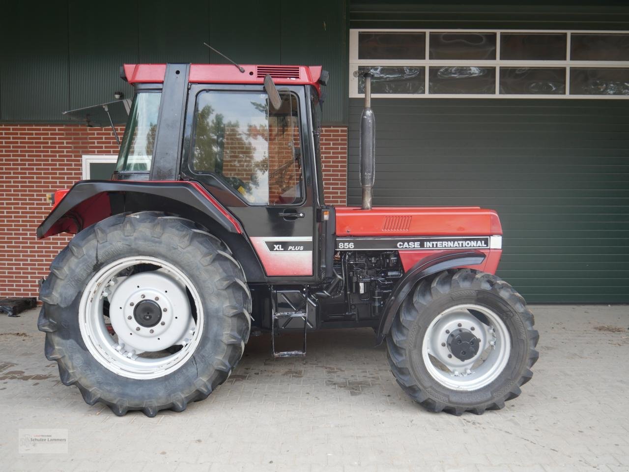 Traktor van het type Case IH 856 XL Plus, Gebrauchtmaschine in Borken (Foto 4)