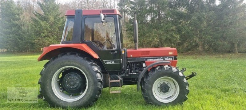 Traktor des Typs Case IH 856 XL, Gebrauchtmaschine in Wolnzach (Bild 1)