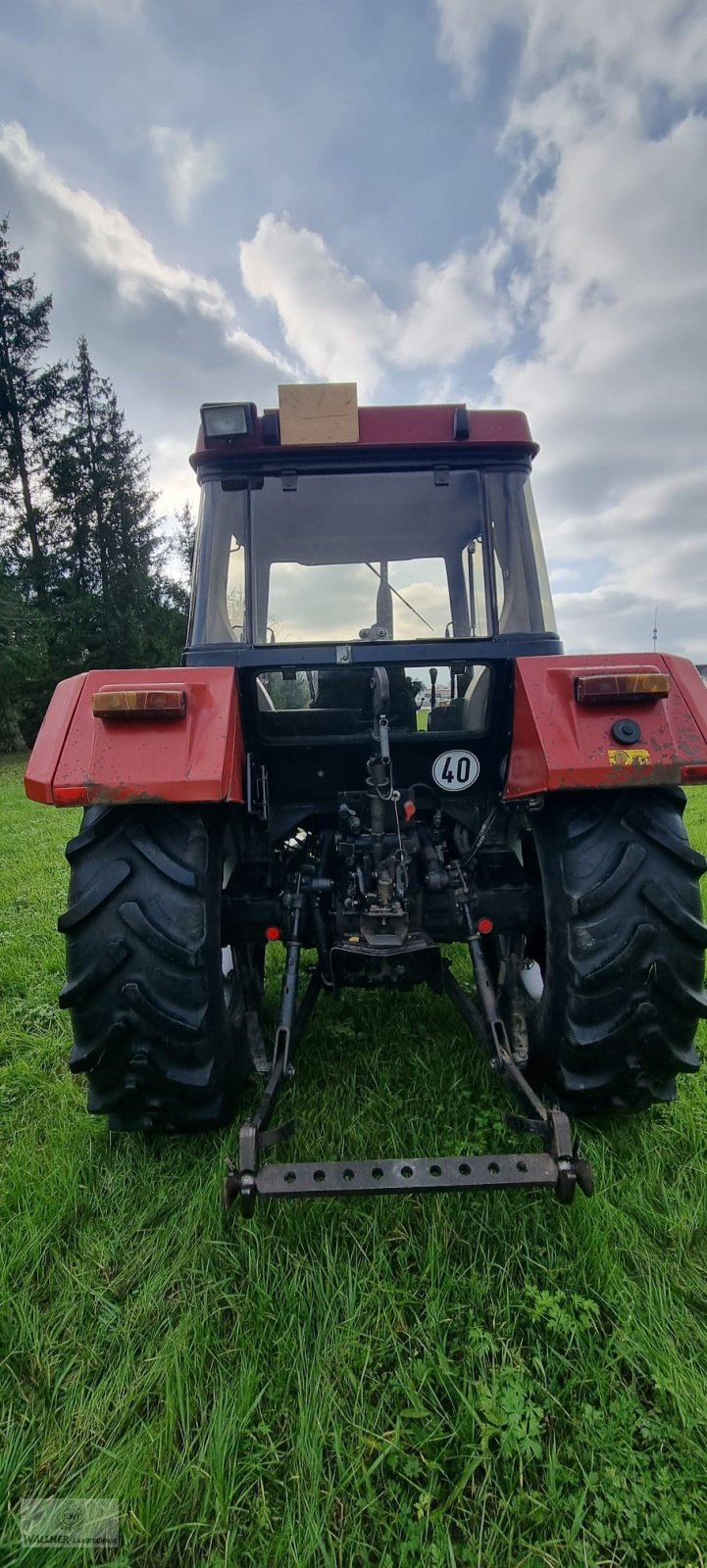 Traktor van het type Case IH 856 XL, Gebrauchtmaschine in Wolnzach (Foto 5)