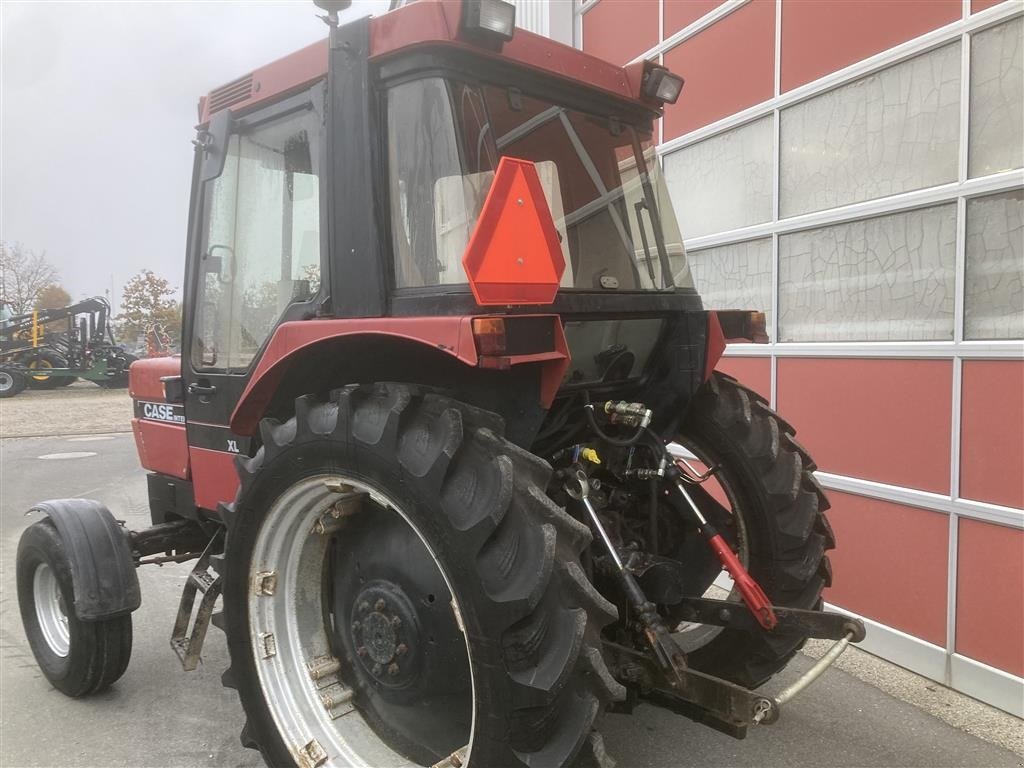 Traktor van het type Case IH 885 2 WD drejer lige rundt, Gebrauchtmaschine in Hobro (Foto 4)