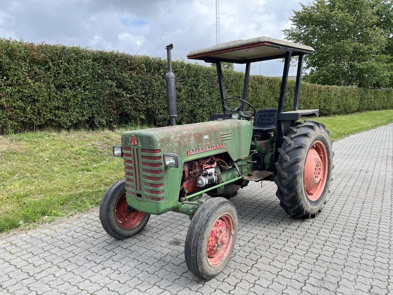 Traktor типа Case IH B-250, Gebrauchtmaschine в Toftlund (Фотография 2)