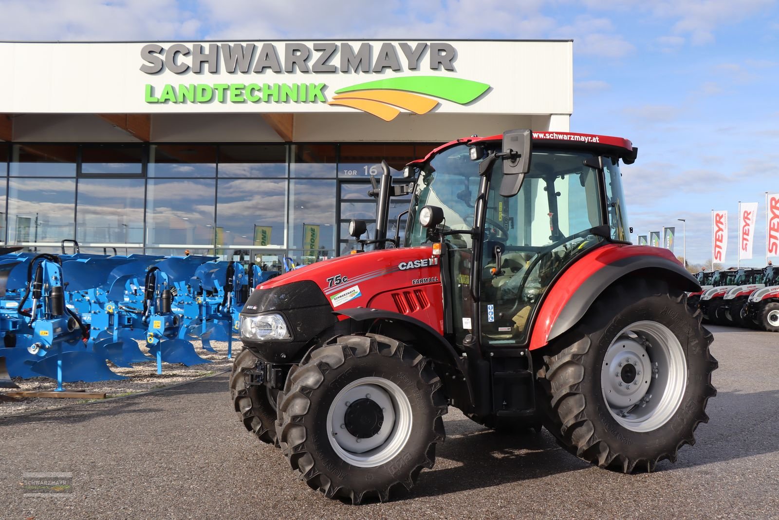 Traktor от тип Case IH Case Farmall 75 C, Neumaschine в Gampern (Снимка 1)