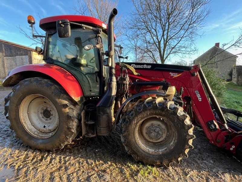 Traktor of the type Case IH CVX 130, Gebrauchtmaschine in LE PONT CHRETIEN (Picture 1)