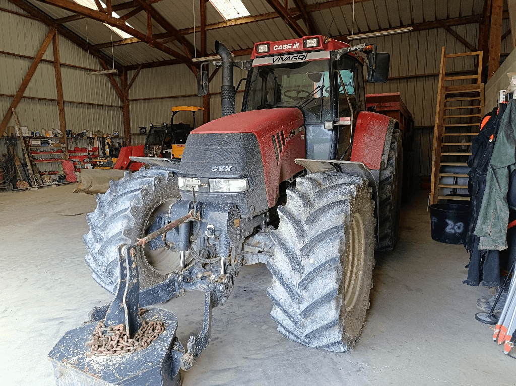 Traktor des Typs Case IH CVX 150, Gebrauchtmaschine in ISIGNY-LE-BUAT (Bild 2)