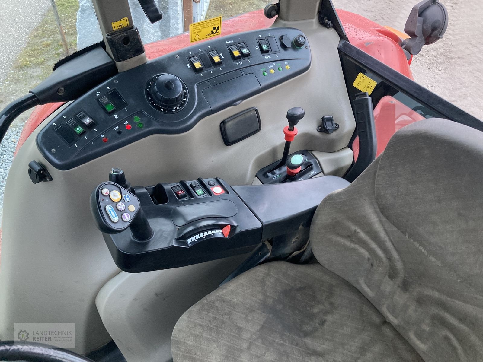 Traktor van het type Case IH CVX 170, Gebrauchtmaschine in Arnreit (Foto 10)