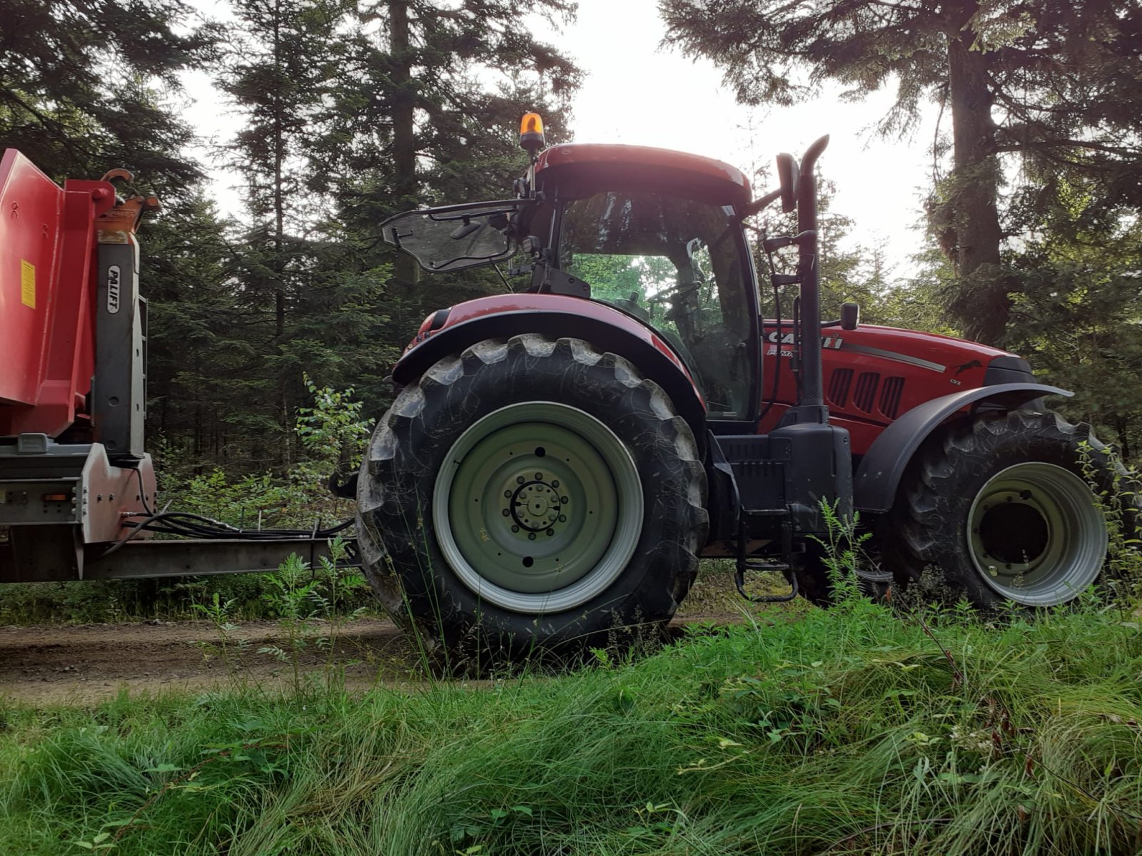 Traktor des Typs Case IH cvx185, Gebrauchtmaschine in Wörth an der Donau (Bild 4)