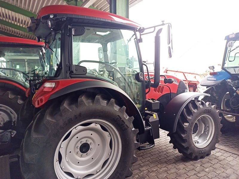 Traktor del tipo Case IH Farmall 100 A PS Allradtraktor, Neumaschine en St. Marienkirchen (Imagen 4)