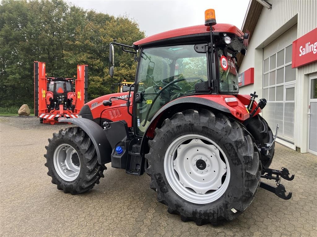 Traktor van het type Case IH Farmall 100 A, Gebrauchtmaschine in Spøttrup (Foto 3)