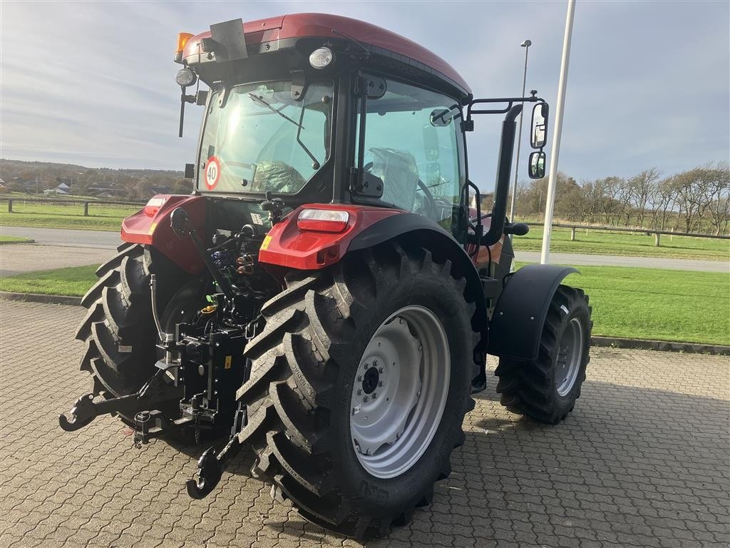 Traktor of the type Case IH Farmall 100 A, Gebrauchtmaschine in Hurup Thy (Picture 6)