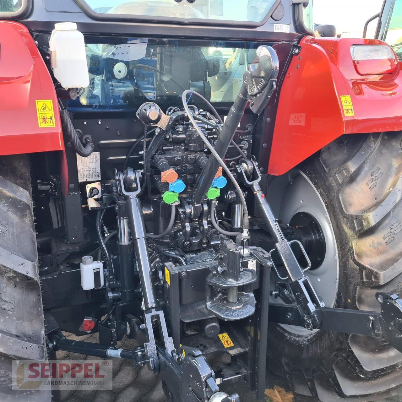 Traktor des Typs Case IH FARMALL 100 C HILO ALÖ X4, Neumaschine in Groß-Umstadt (Bild 6)