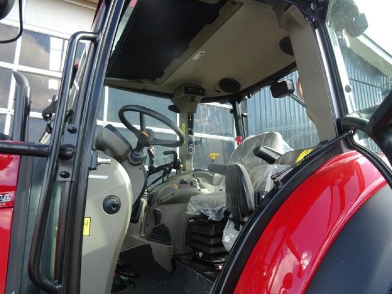 Traktor of the type Case IH FARMALL 100 C, Gebrauchtmaschine in Ribe (Picture 3)