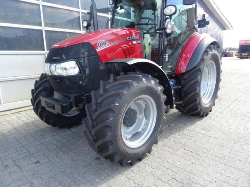 Traktor van het type Case IH FARMALL 100 C, Gebrauchtmaschine in Ribe (Foto 2)