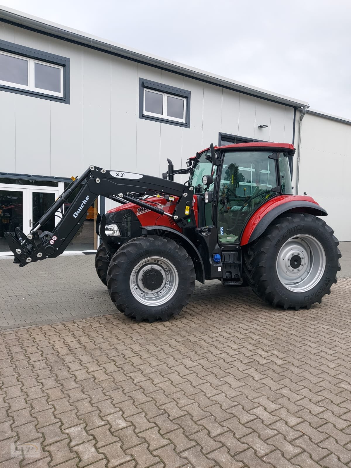 Traktor del tipo Case IH Farmall 100 C, Gebrauchtmaschine en Pegnitz (Imagen 1)