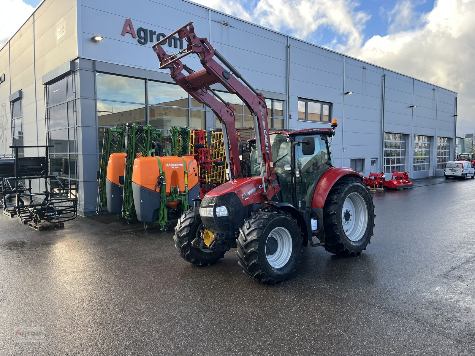 Traktor типа Case IH Farmall 105 U Pro, Gebrauchtmaschine в Herrenberg-Gültstein (Фотография 1)