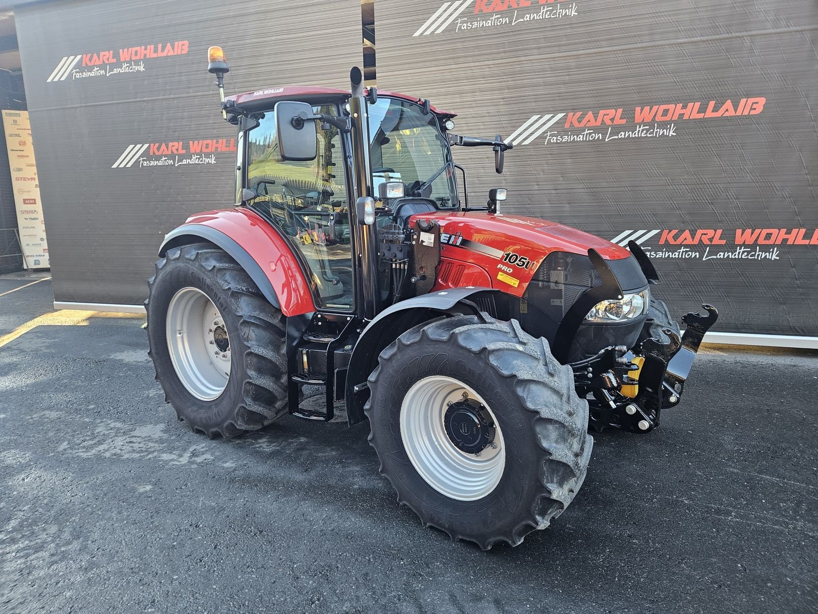 Traktor des Typs Case IH Farmall 105 U Pro, Gebrauchtmaschine in Sulzberg (Bild 8)