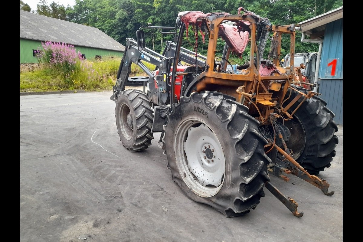 Traktor Türe ait Case IH Farmall 115A, Gebrauchtmaschine içinde Viborg (resim 5)