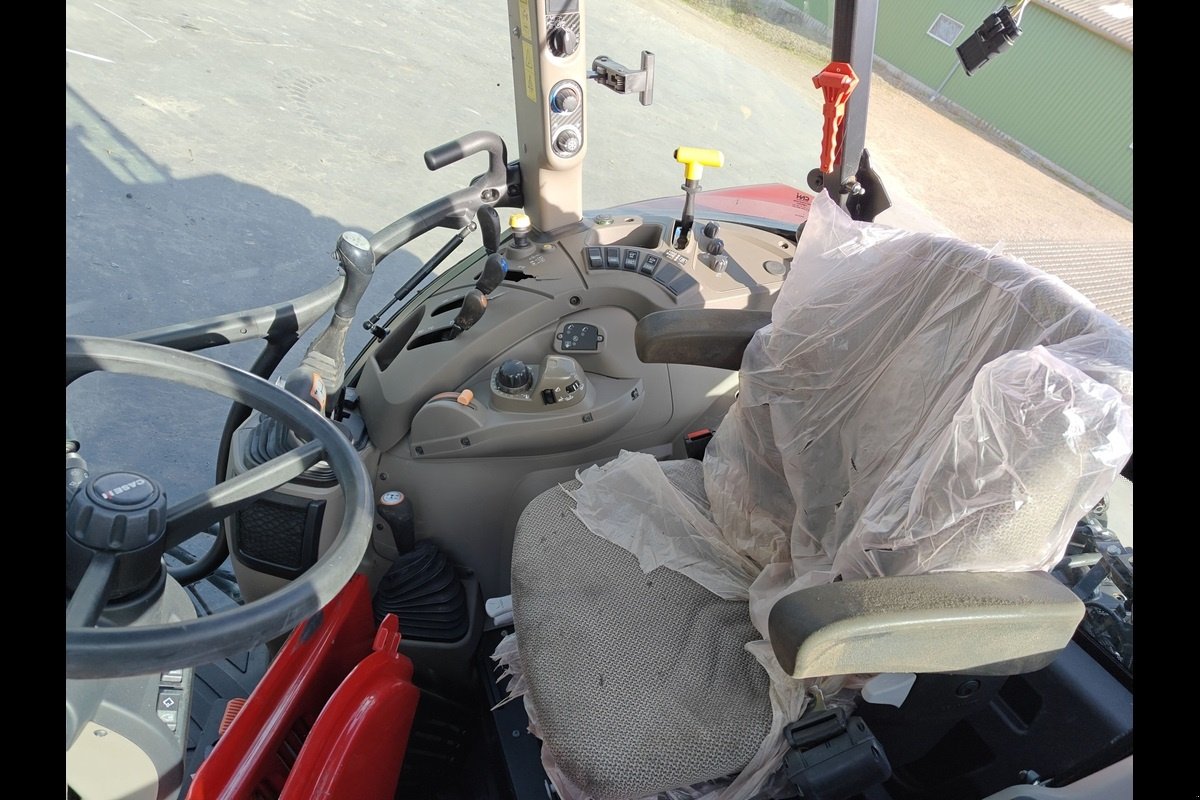 Traktor of the type Case IH Farmall 115c, Gebrauchtmaschine in Viborg (Picture 8)