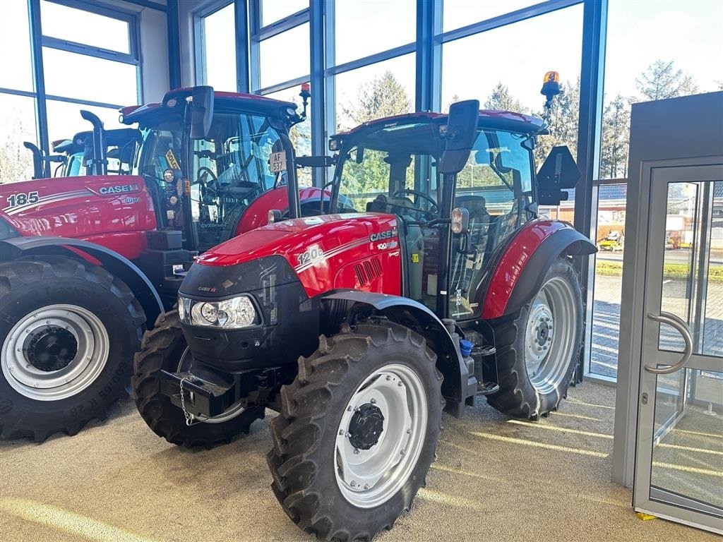 Traktor типа Case IH Farmall 120C, Gebrauchtmaschine в Aalborg SV (Фотография 1)