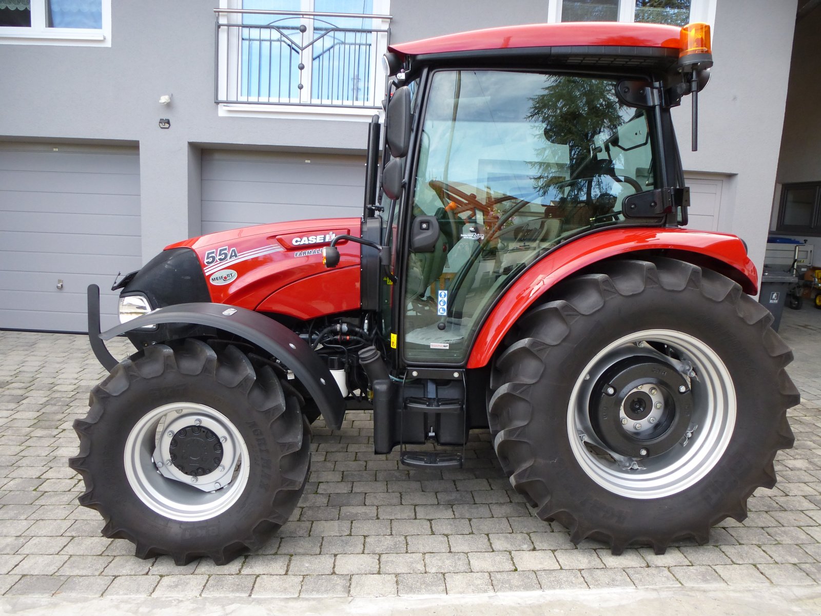 Traktor tip Case IH Farmall 55 A, Gebrauchtmaschine in Petersdorf (Poză 2)