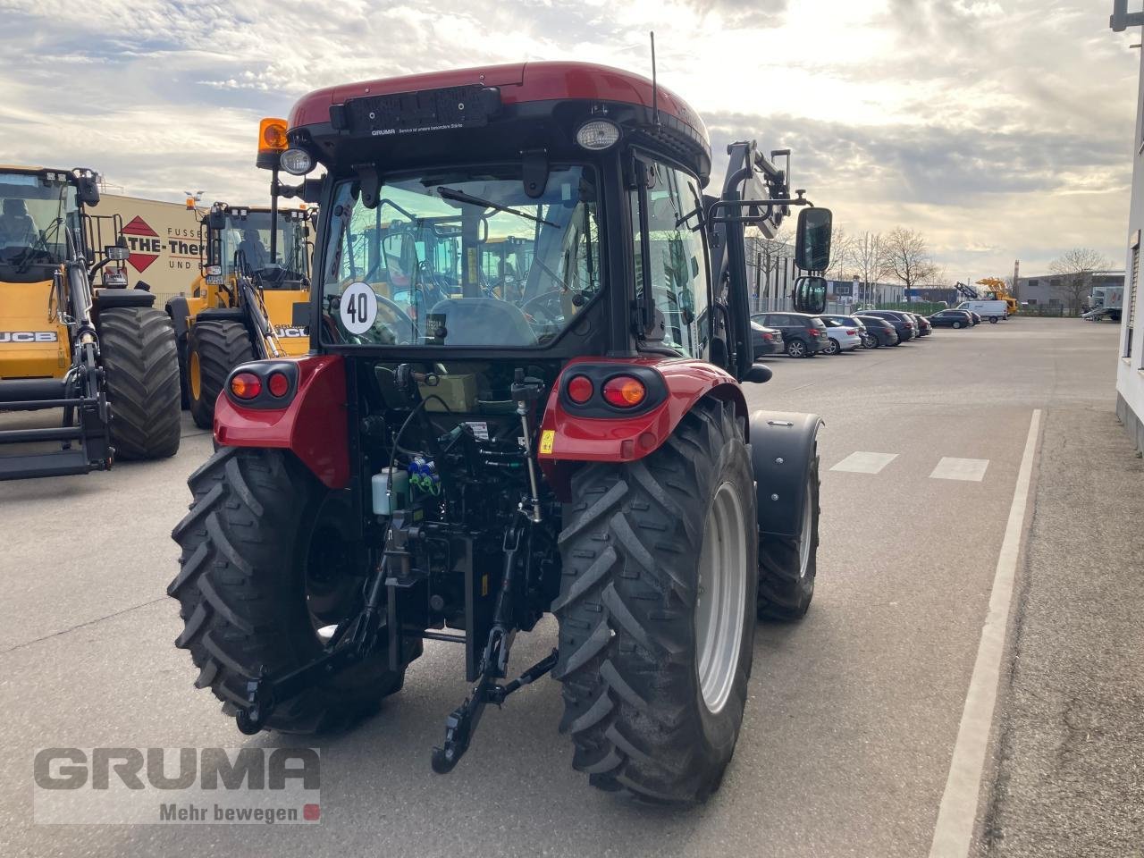 Traktor of the type Case IH Farmall 55 A, Neumaschine in Friedberg-Derching (Picture 4)