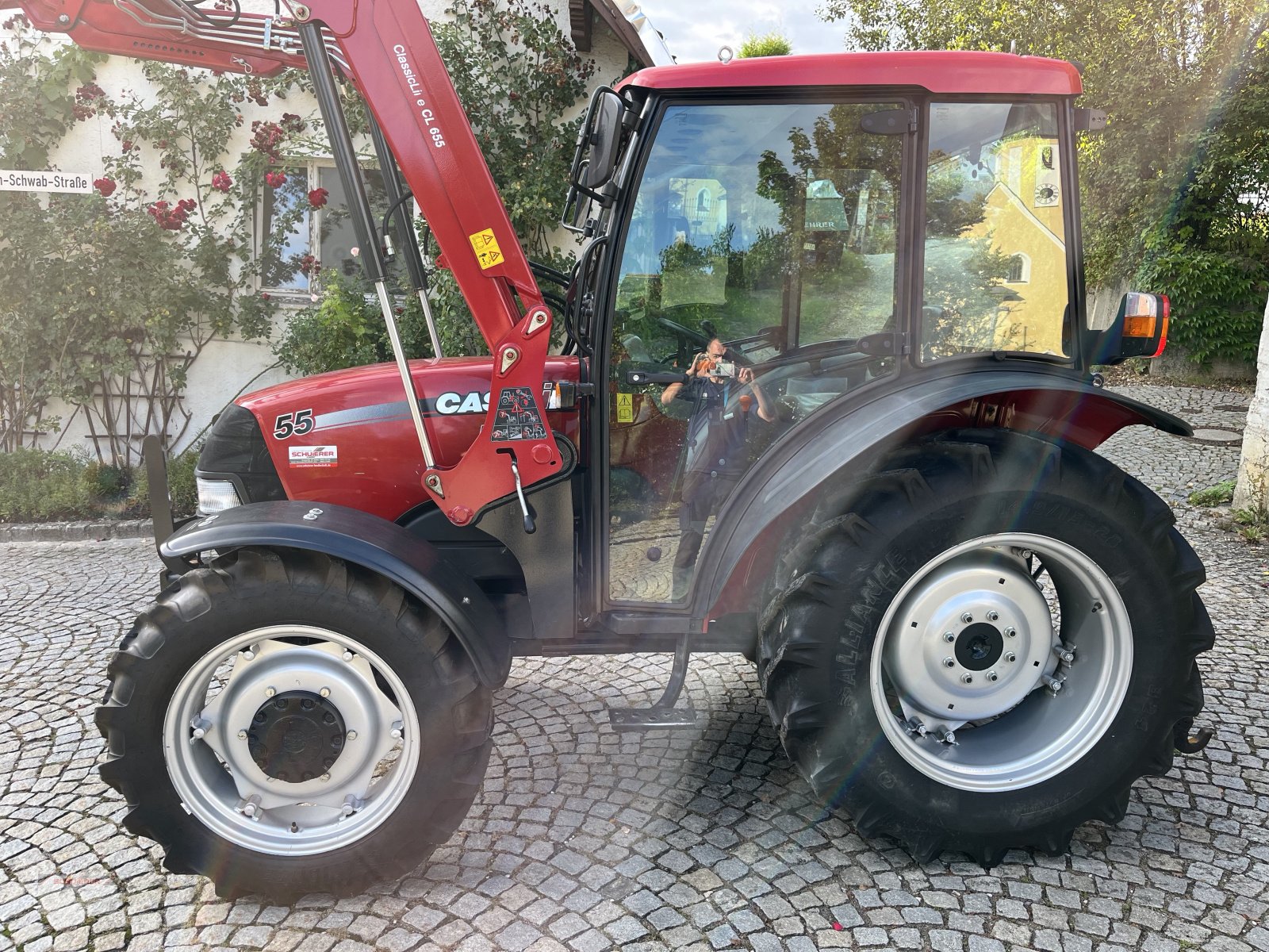 Traktor des Typs Case IH Farmall 55 A, Gebrauchtmaschine in Schwandorf (Bild 3)