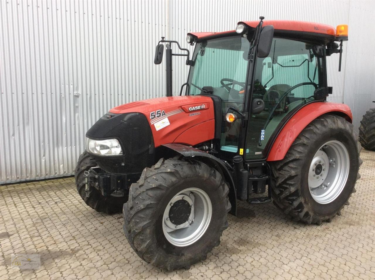 Traktor van het type Case IH Farmall 55 A, Gebrauchtmaschine in Pfreimd (Foto 1)