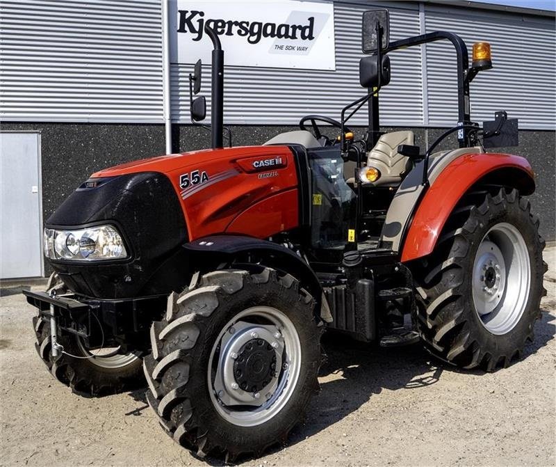 Traktor des Typs Case IH Farmall 55A, Gebrauchtmaschine in Aalborg SV (Bild 1)