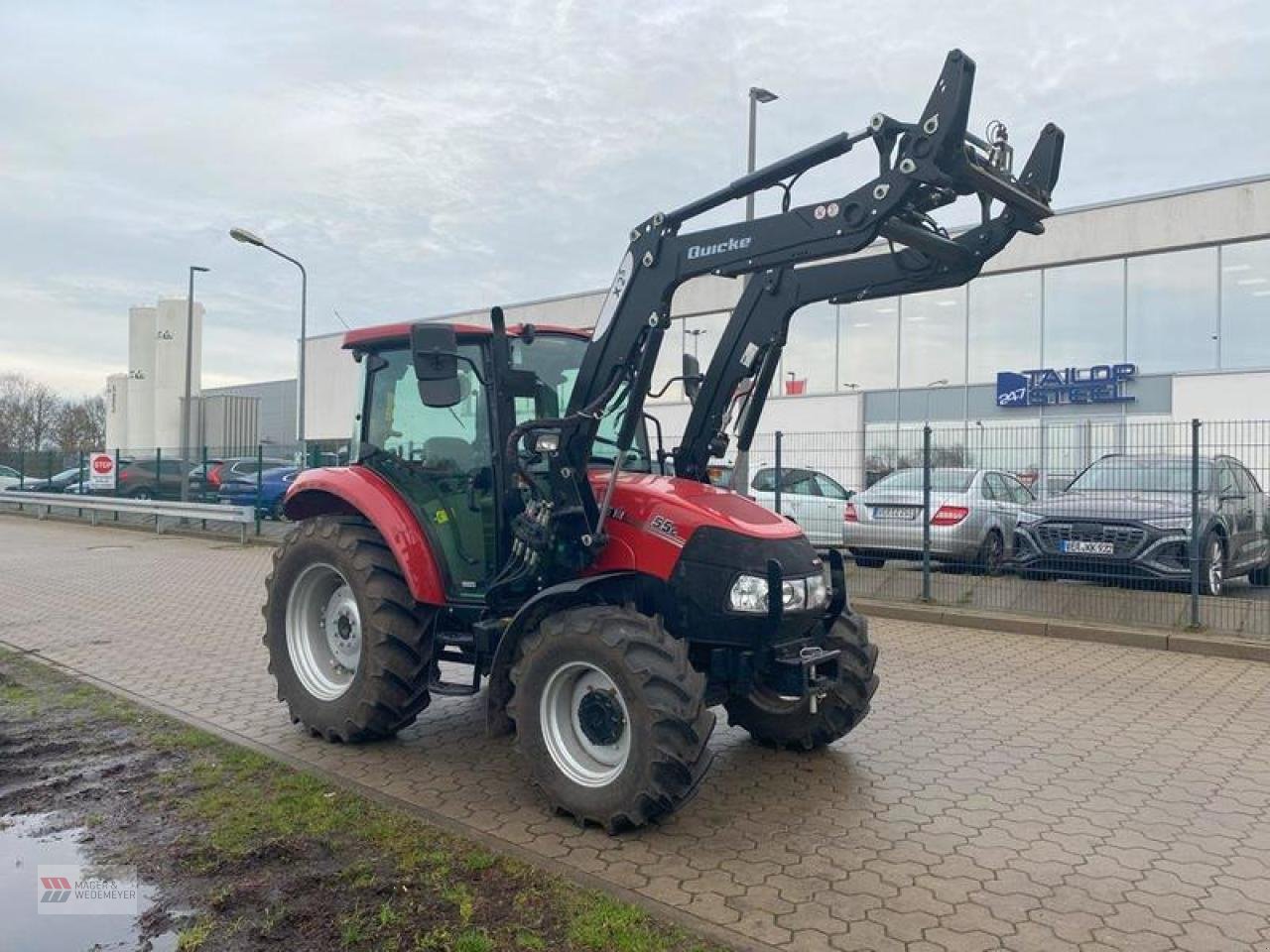 Traktor tipa Case IH FARMALL 55C MIT FRONTLADER, Gebrauchtmaschine u Oyten (Slika 3)