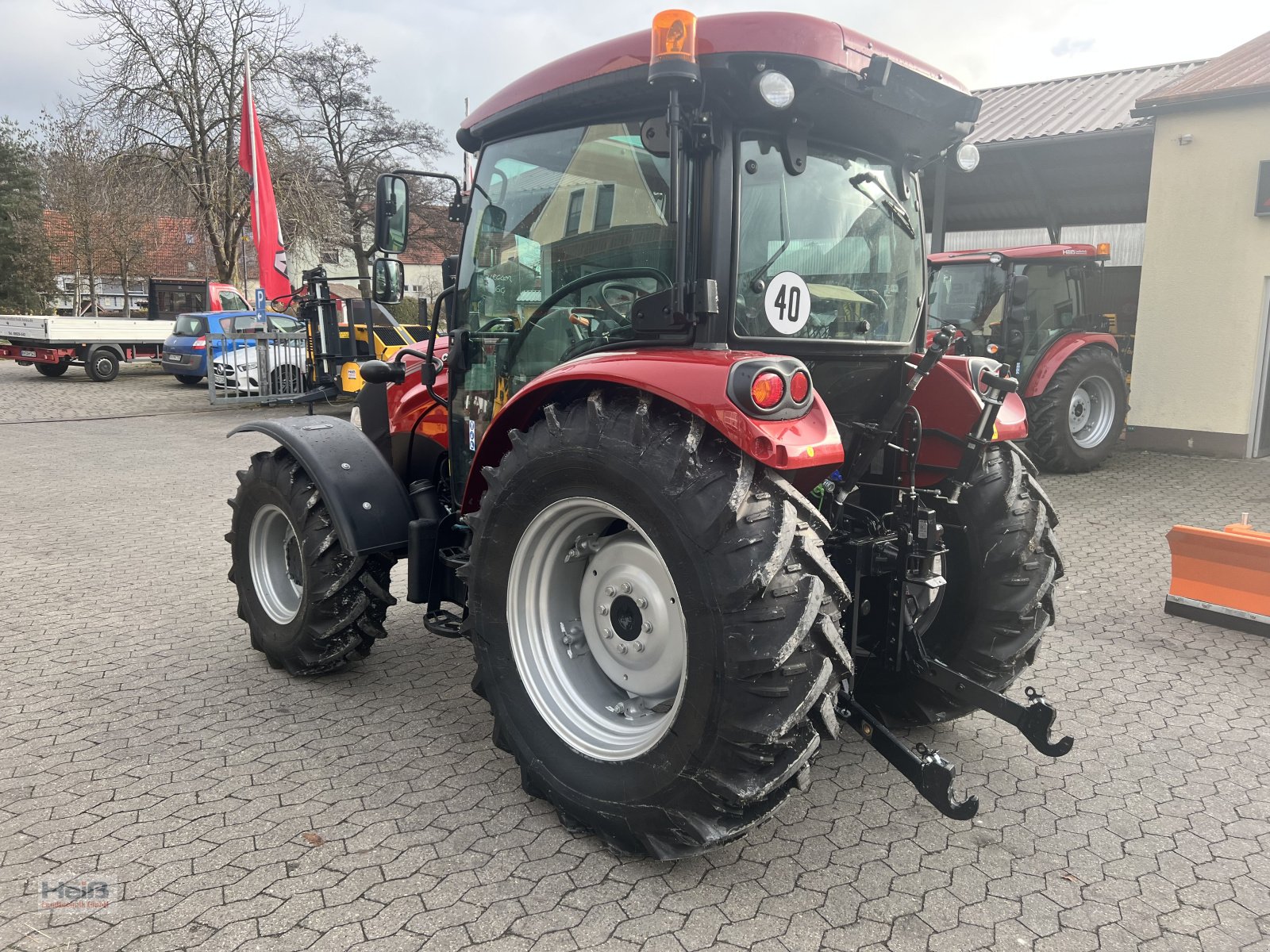 Traktor of the type Case IH Farmall 65 A, Neumaschine in Merkendorf (Picture 4)