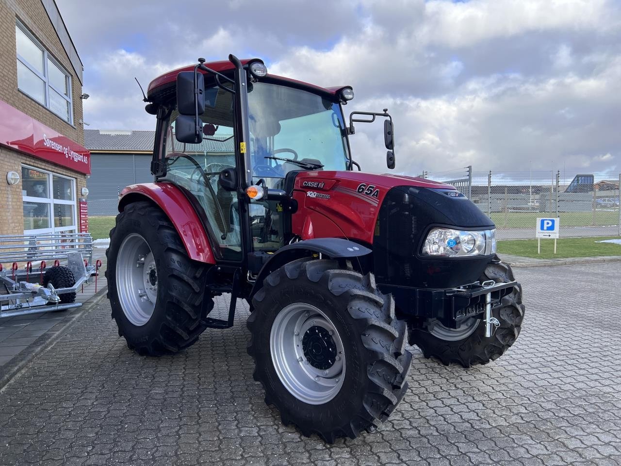 Traktor tipa Case IH FARMALL 65A, Gebrauchtmaschine u Viborg (Slika 3)