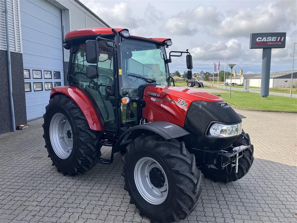 Traktor от тип Case IH Farmall 75 A Traktor., Gebrauchtmaschine в Hurup Thy (Снимка 1)