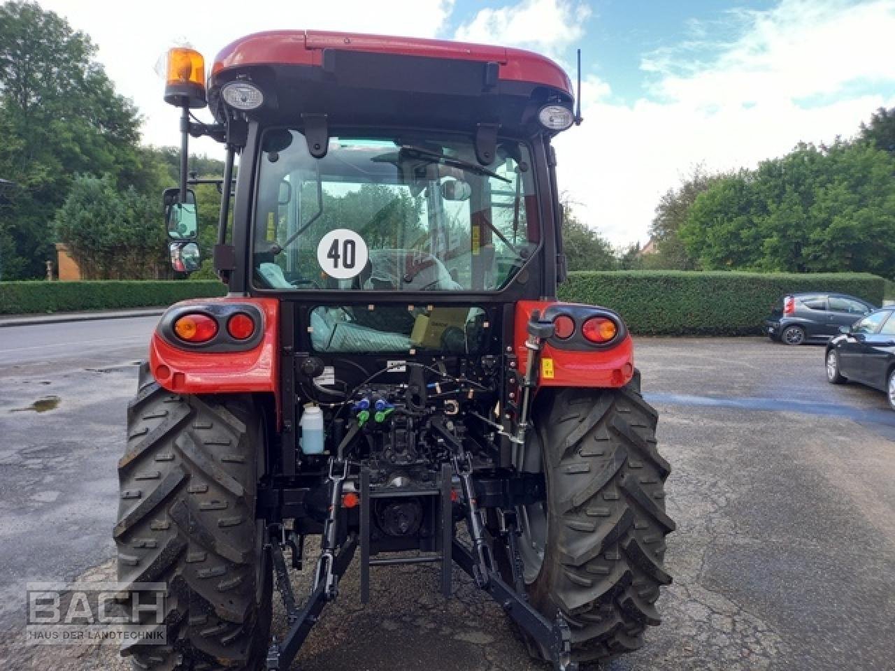 Traktor van het type Case IH FARMALL 75 A, Neumaschine in Boxberg-Seehof (Foto 5)