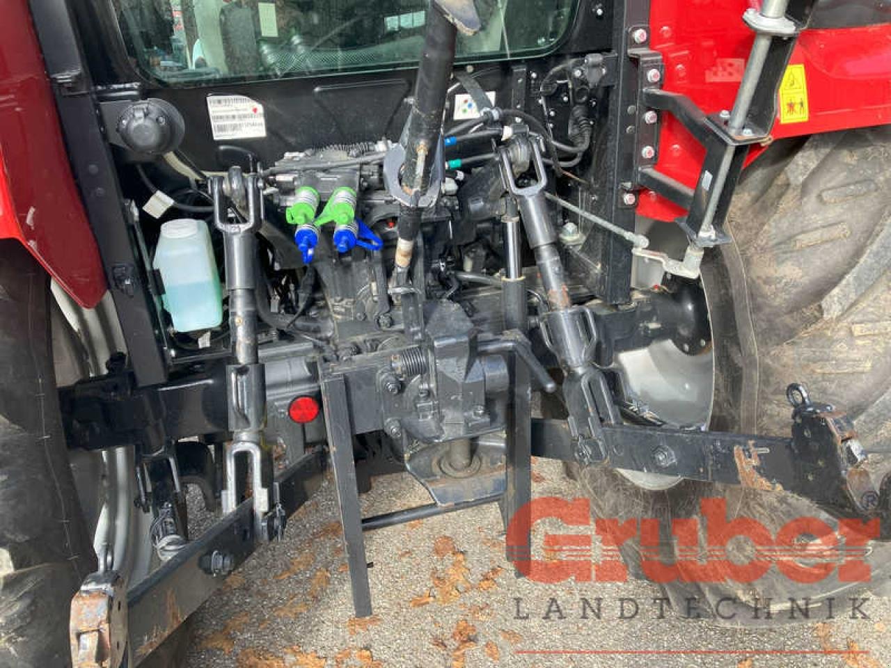 Traktor van het type Case IH Farmall 75 A, Gebrauchtmaschine in Ampfing (Foto 5)