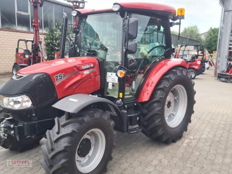 Traktor of the type Case IH FARMALL 75 A, Neumaschine in Groß-Umstadt