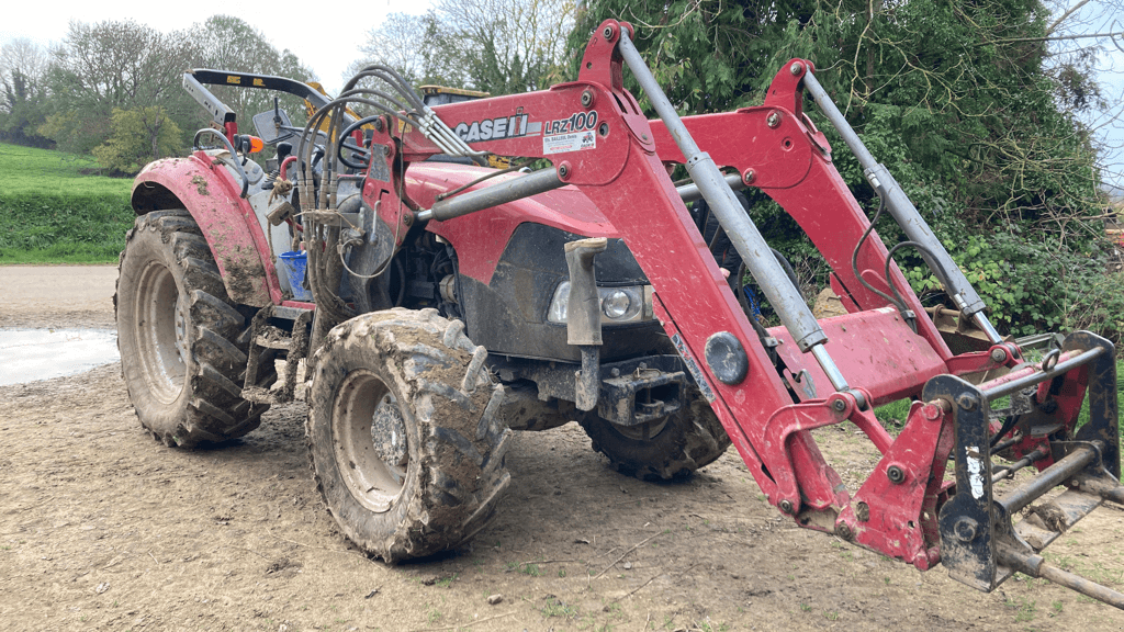 Traktor del tipo Case IH FARMALL 75 C, Gebrauchtmaschine en CINTHEAUX (Imagen 1)