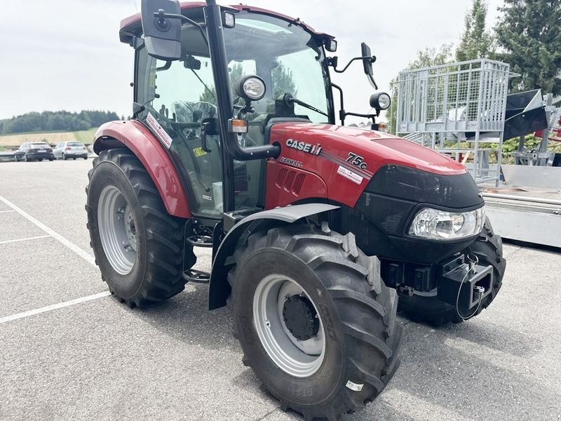 Traktor des Typs Case IH Farmall 75 C, Neumaschine in St. Marienkirchen (Bild 2)