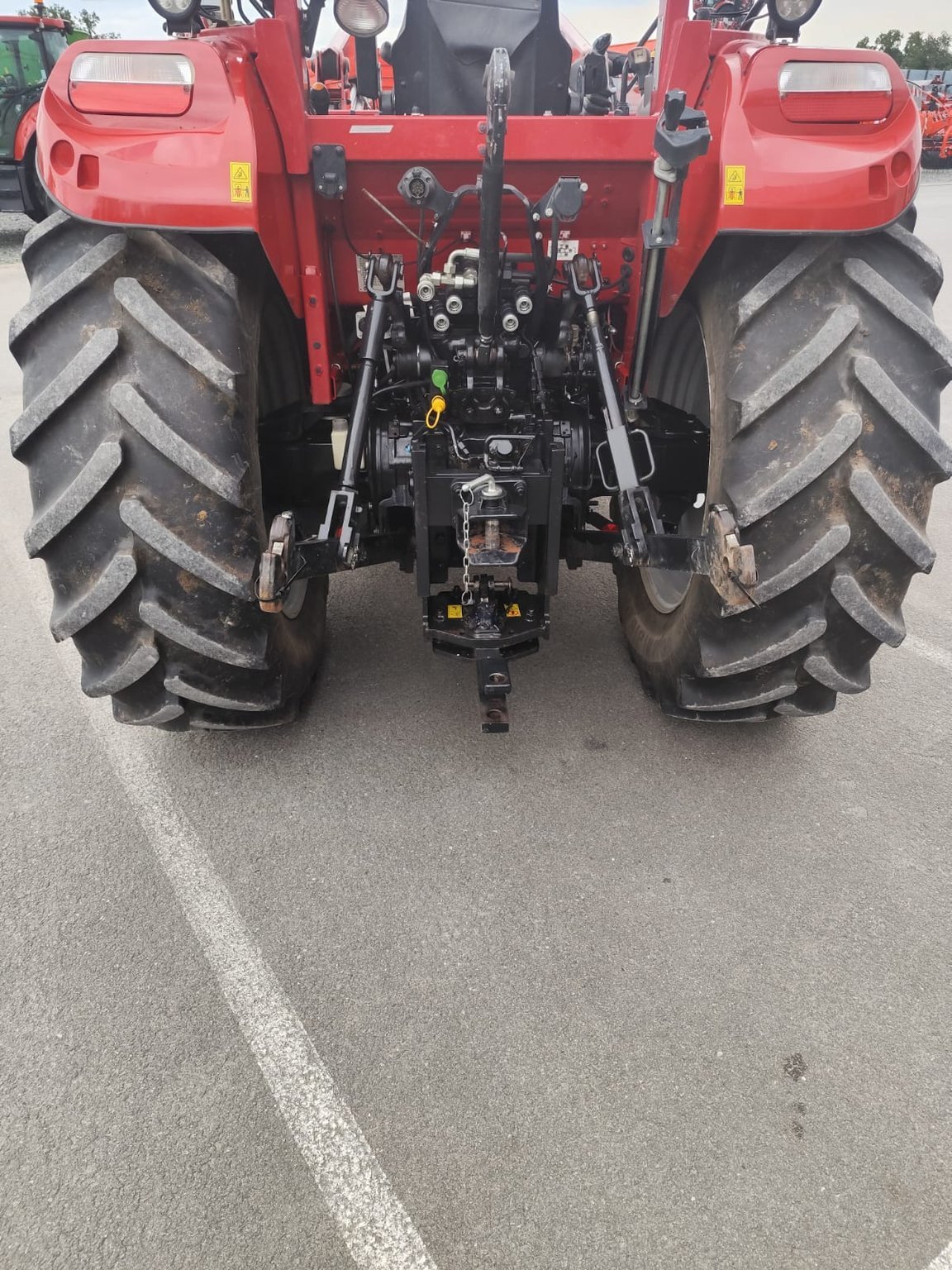 Traktor van het type Case IH Farmall 85 C, Gebrauchtmaschine in Le Horps (Foto 5)